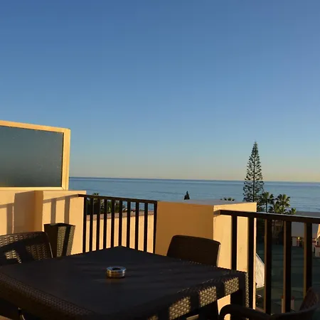 Laromanamarbella Punto Es Apartment
