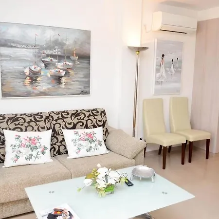 Appartement Laromanamarbella Punto Es Marbella