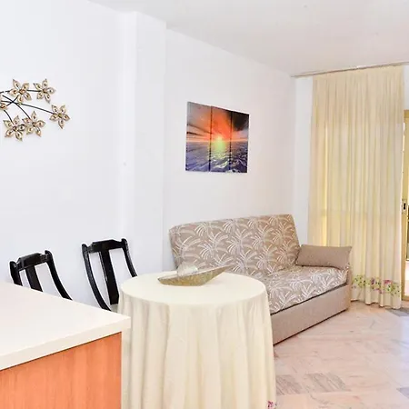 Laromanamarbella Punto Es * 마르베야