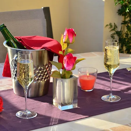 Laromanamarbella Punto Es Appartamento *