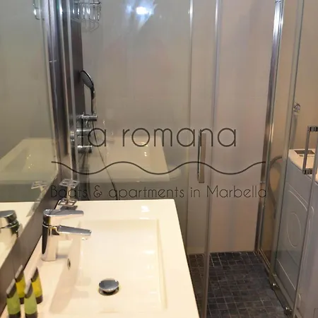 Laromanamarbella Punto Es 마르베야