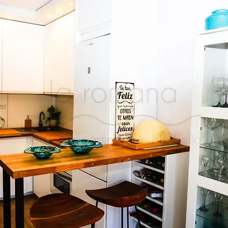 Laromanamarbella Punto Es 마르베야