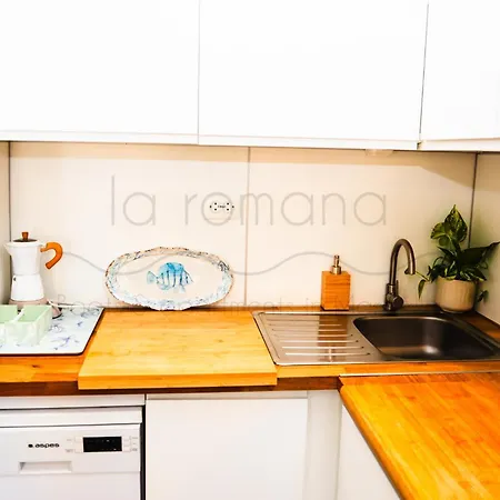 Laromanamarbella Punto Es * Marbella