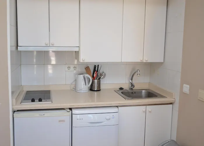 Laromanamarbella Punto Es *