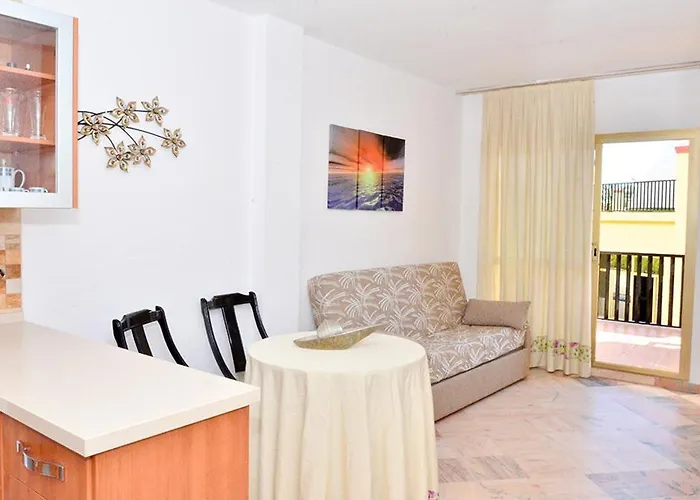 Laromanamarbella Punto Es * Marbella