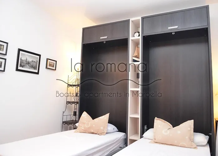 Apartament Laromanamarbella Punto Es Marbella