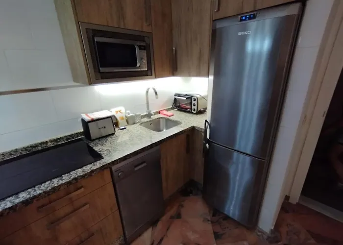 Laromanamarbella Punto Es * Marbella