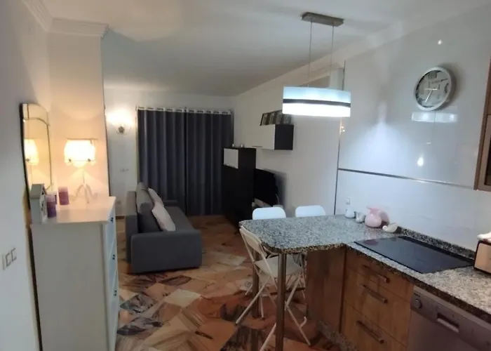 Laromanamarbella Punto Es Apartment *