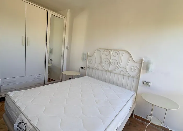 Laromanamarbella Punto Es Apartman