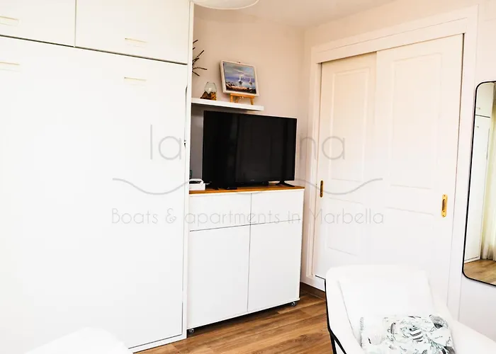 Apartament Laromanamarbella Punto Es Marbella