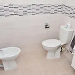 Laromanamarbella Punto Es * Marbella